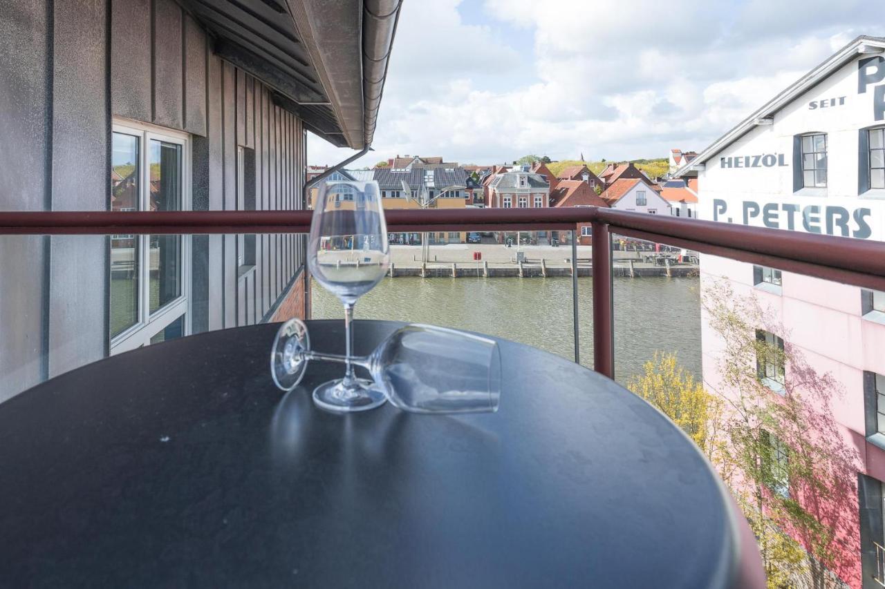 Hafenblick Husum (Schleswig-Holstein) Exterior foto